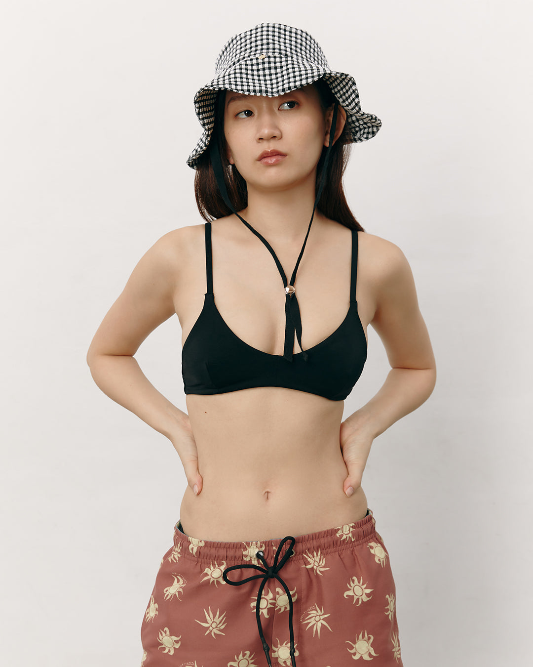 #colour_black gingham