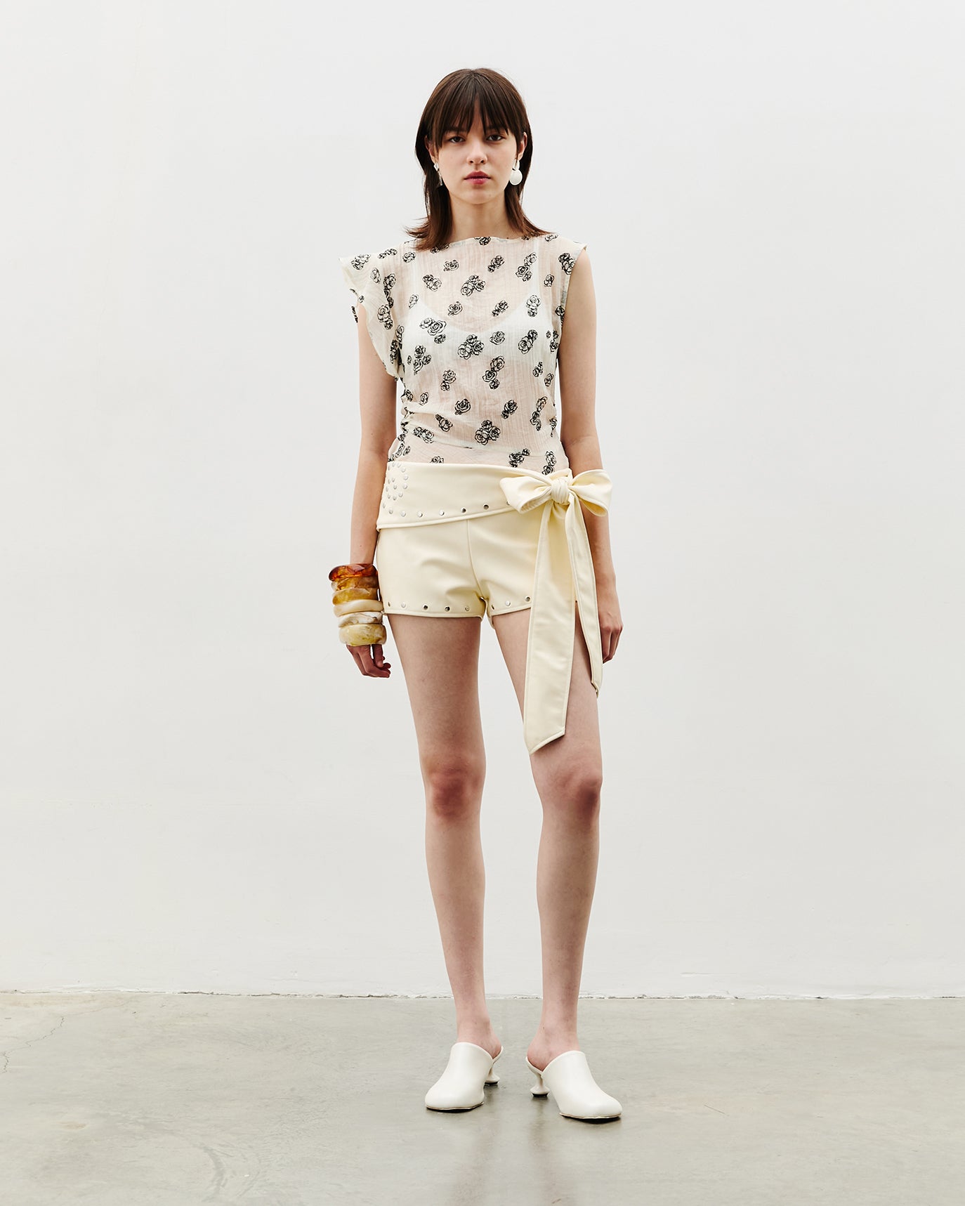 #colour_butter cream