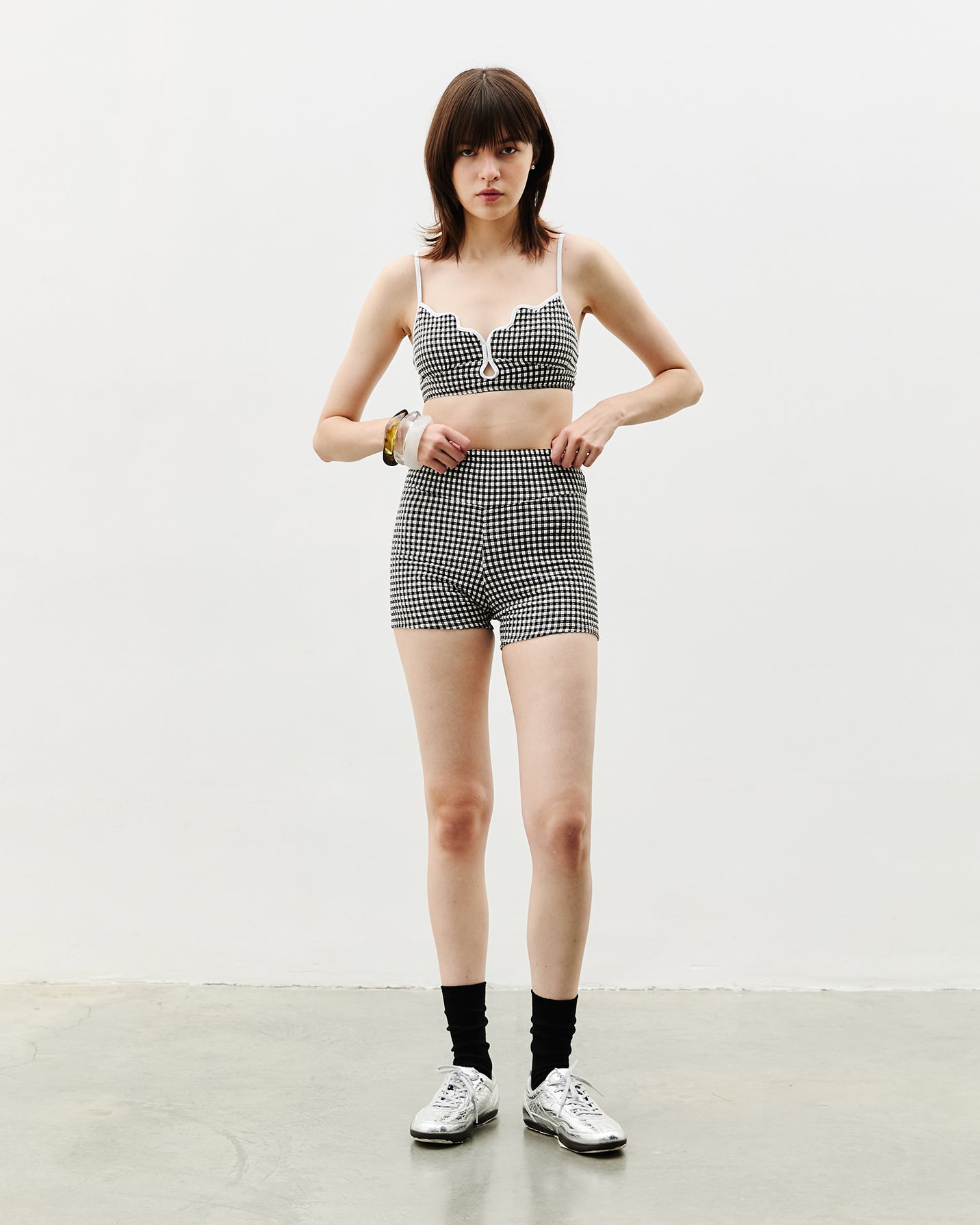 #colour_black gingham