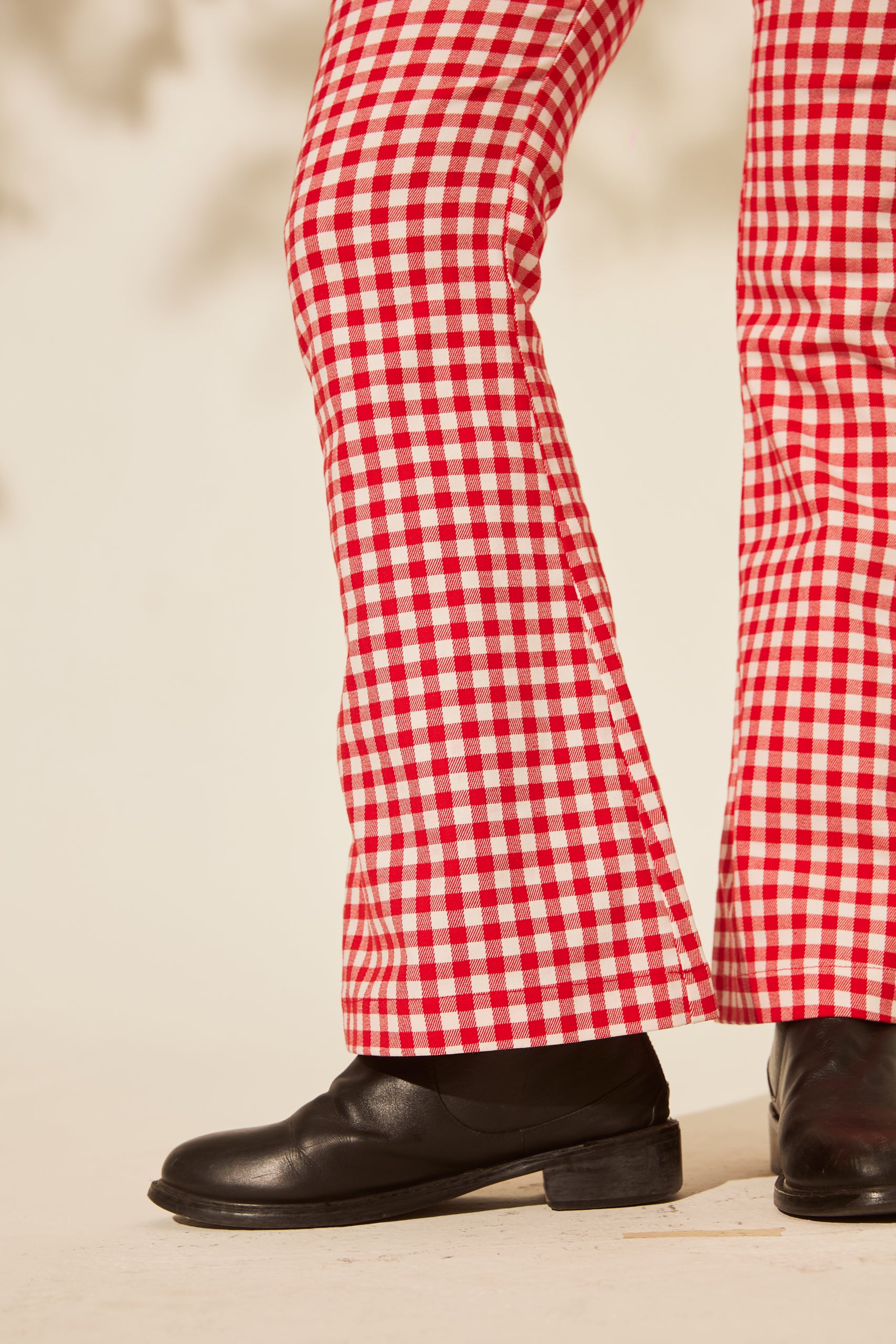 #colour_red gingham