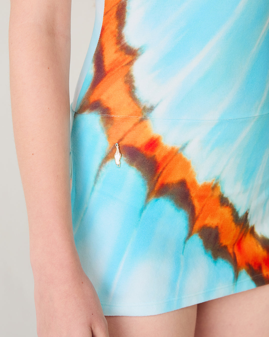 #colour_BLUE BUTTERFLY