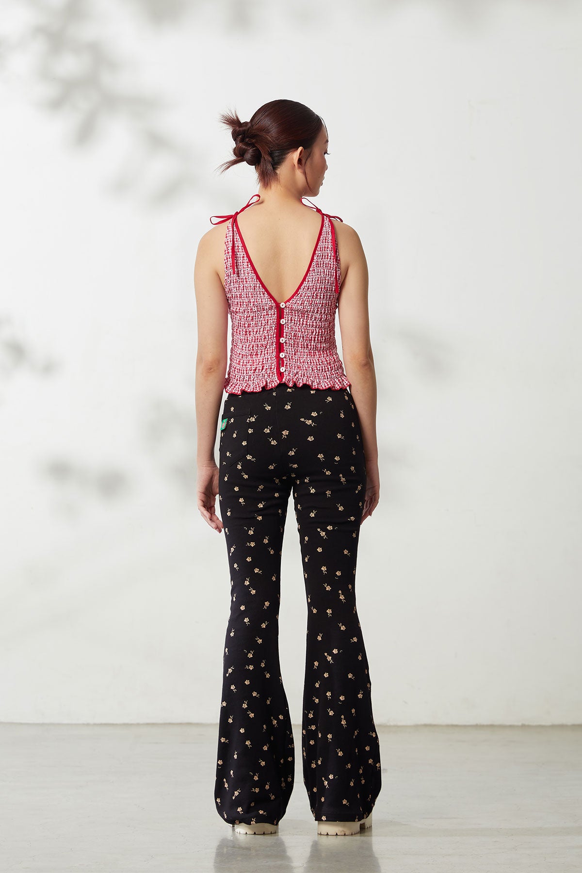 #colour_red daisies gingham