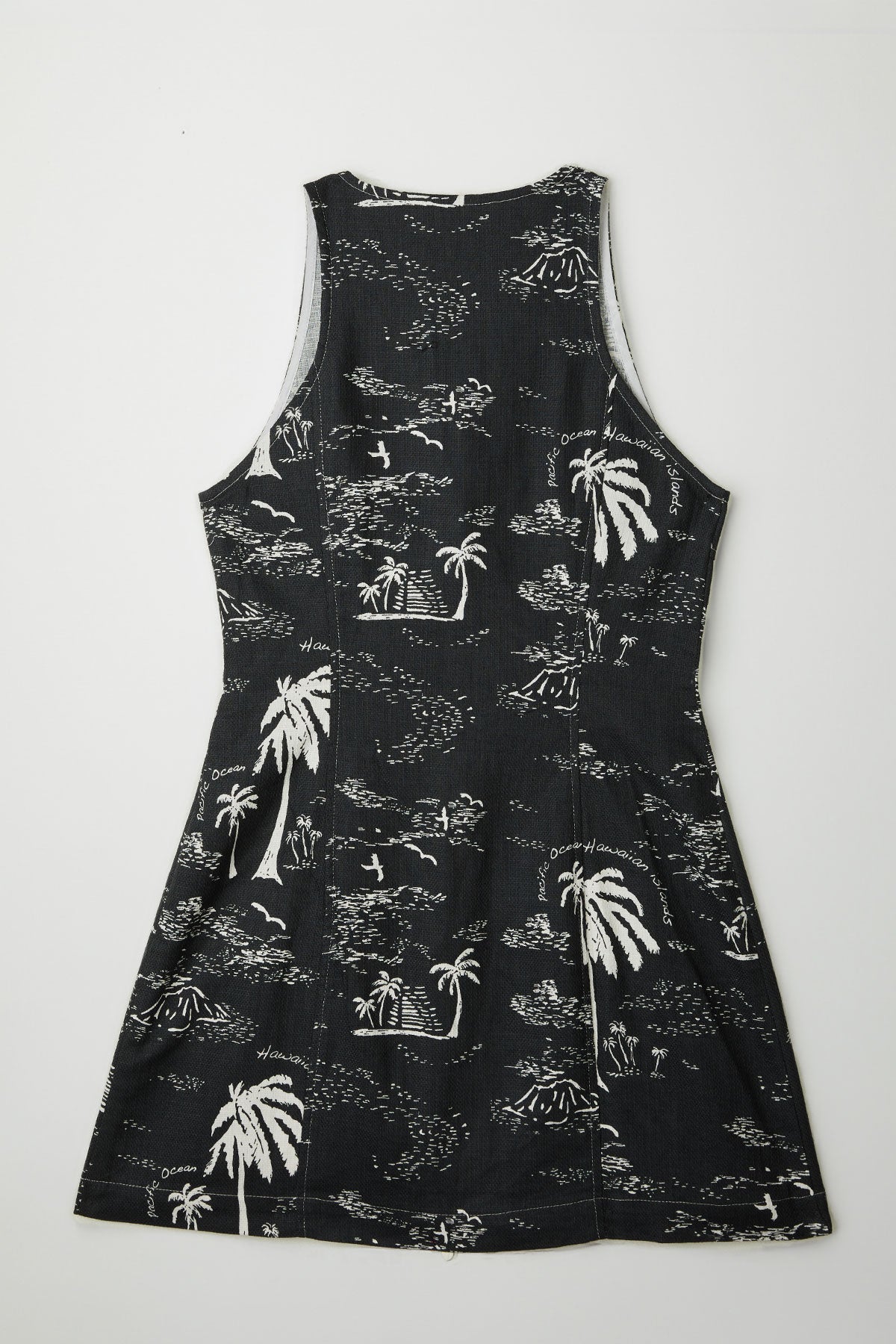 #colour_black coconut